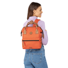 achat Sac à dos 12L Cabaïa ADVENTURER SMALL Orange profil avant porté