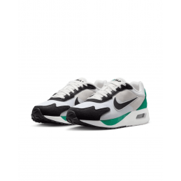 achat Chaussure Nike Homme AIR MAX SOLO Vertes face