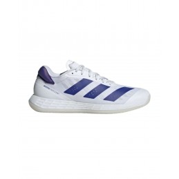 Chaussure indoor Adidas...